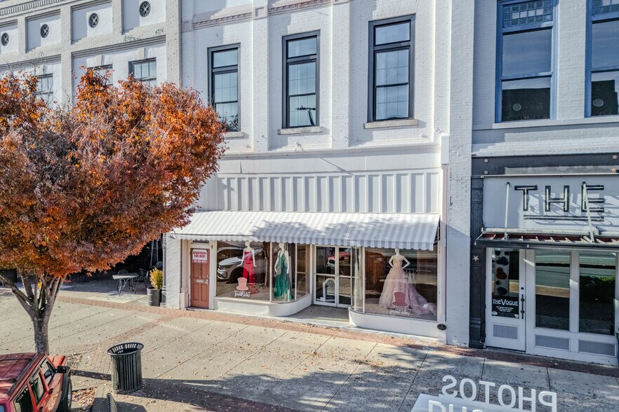 More Photos Of 245 Broad St, Rome Storefront For Sale