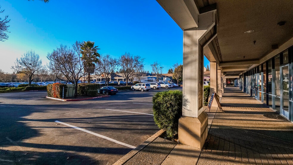 More Photos Of 1500 Oliver Rd, Fairfield General Retail For Lease
