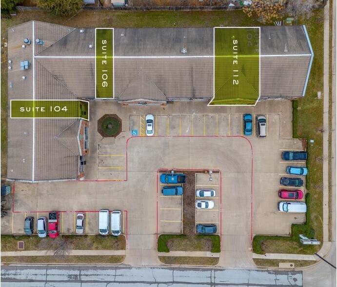 More Photos Of 2430 N Davis Dr, Arlington Freestanding For Lease