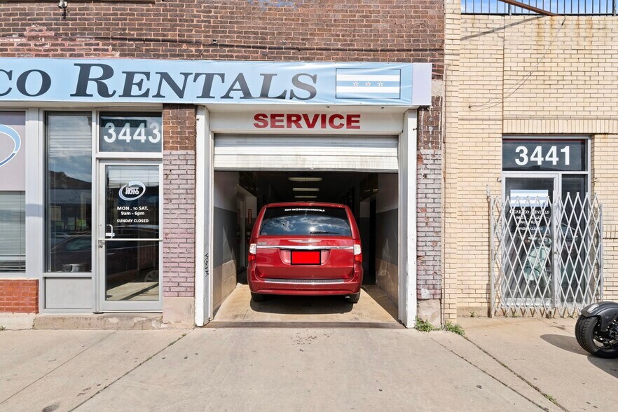 More Photos Of 3441-3445 N Pulaski Rd, Chicago Storefront Retail Office For Sale