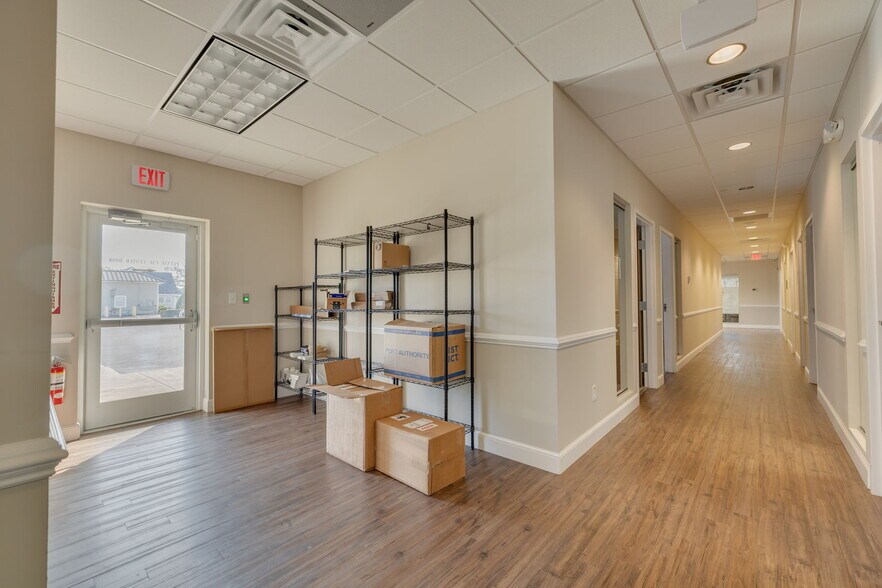 More Photos Of 1314 S Fort Harrison Ave, Clearwater Office For Sale