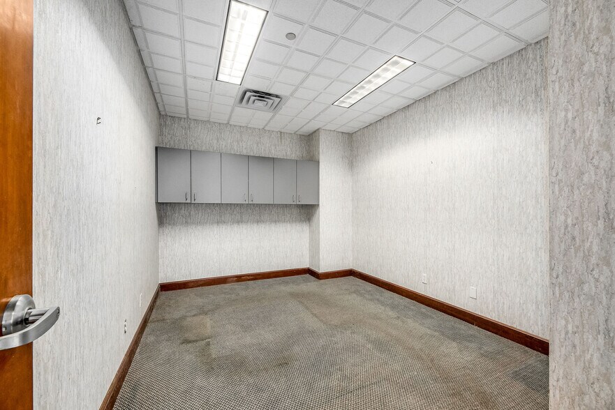 More Photos Of 1735 W Hibiscus Blvd, Melbourne Medical For Lease