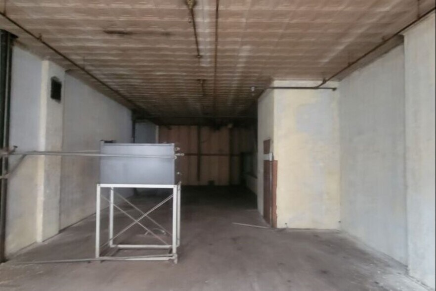 More Photos Of 225 N Howard St, Baltimore Office For Sale