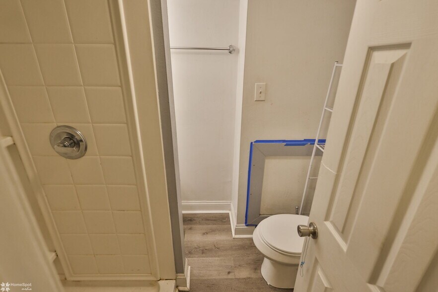 More Photos Of 38 W Central Ave, Bangor Apartments For Sale