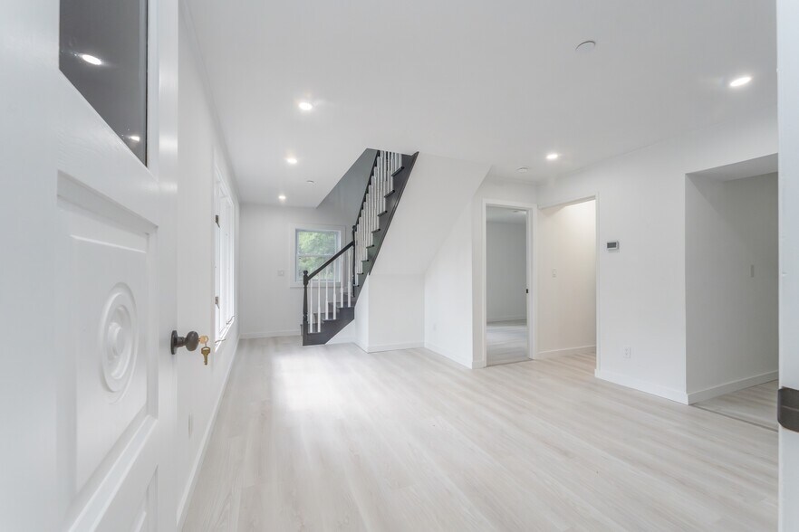 More Photos Of 2096 Ulster Ave, Lake Katrine Multifamily For Sale