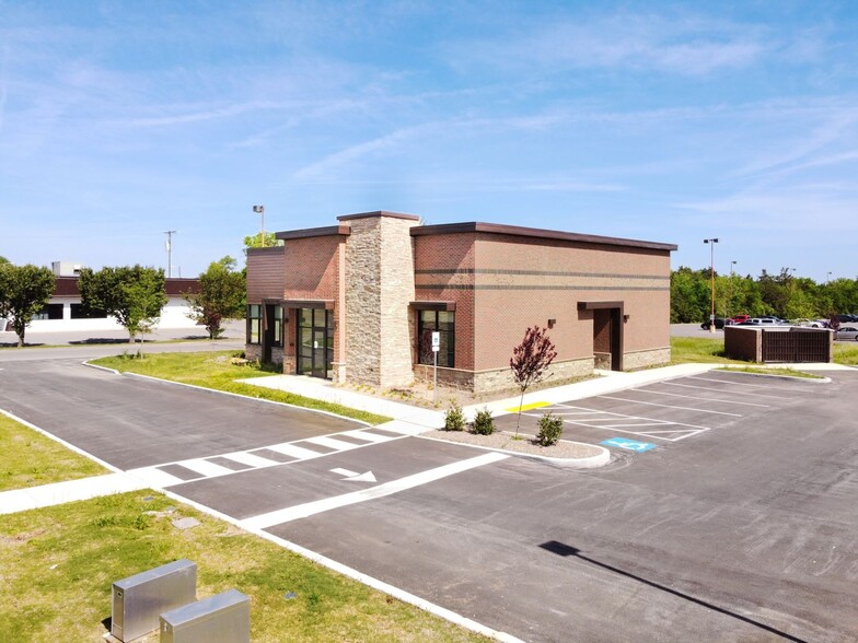 Primary Photo Of 5181 Murfreesboro Rd, La Vergne Office For Sale