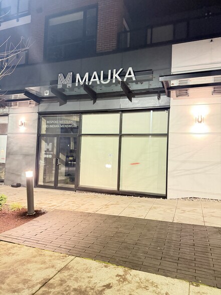 More Photos Of 14858 60 Av, Surrey Apartments For Lease