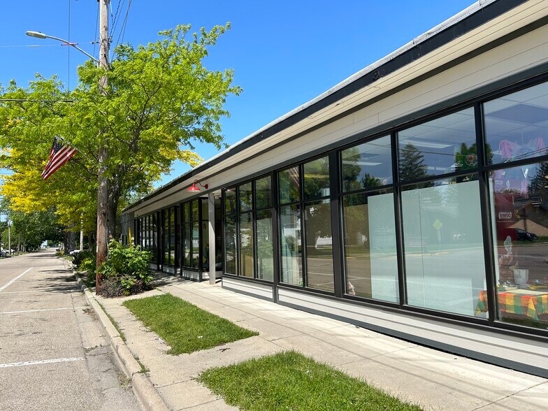 More Photos Of 103-111 Park St, Walworth Unknown For Lease