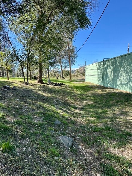 More Photos Of 823 Van Buren St, Trinidad Bowling Alley For Sale
