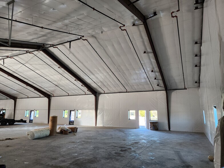 More Photos Of 3255 N McDonald St, McKinney Warehouse For Lease