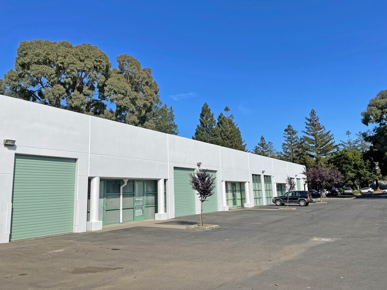 Primary Photo Of 789-791 Lombardi Ct, Santa Rosa Service For Lease