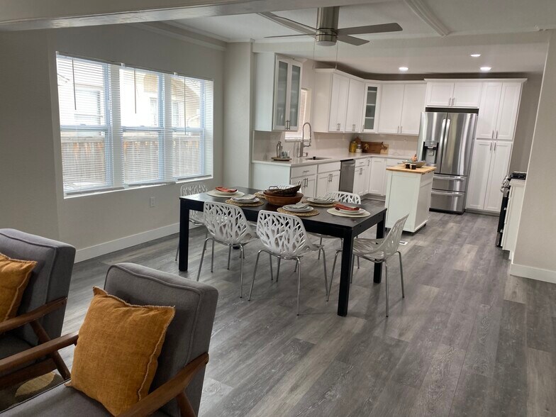 More Photos Of 3929 Federal Blvd, Denver Restaurant For Sale