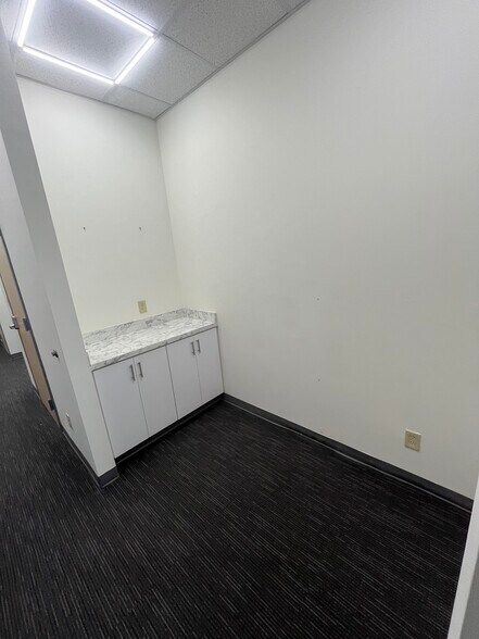 More Photos Of 7247-7269 Center St, Mentor General Retail For Lease