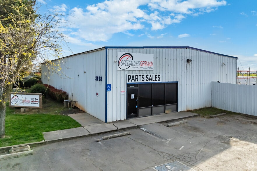 Primary Photo Of 3698 Omec Cir, Rancho Cordova Warehouse For Sale