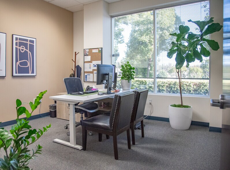More Photos Of 9991-9999 Muirlands Blvd, Irvine Office For Lease