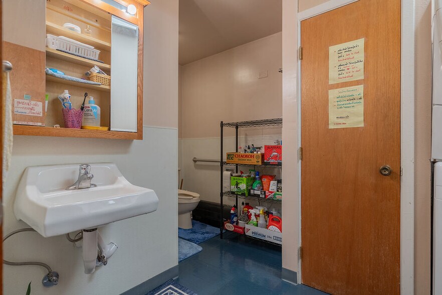 More Photos Of 535 3rd, Fairbanks Office Residential For Sale