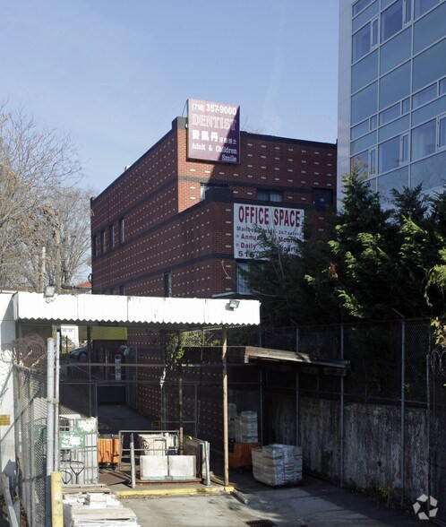 More Photos Of 4514-45-16 251st St, Little Neck Office Residential For Lease