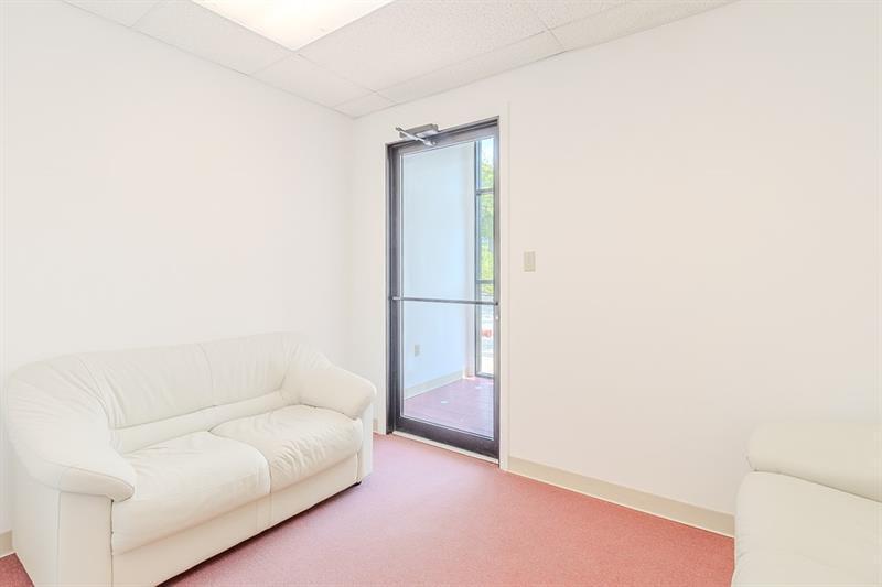 More Photos Of 1027 W Main St, Mount Pleasant Medical For Sale