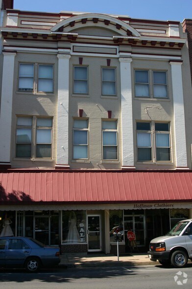 Primary Photo Of 11-13 N Potomac St, Hagerstown Storefront Retail Office For Lease