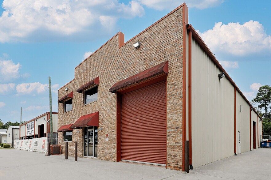 More Photos Of 32206 Tamina Rd, Magnolia Office For Lease