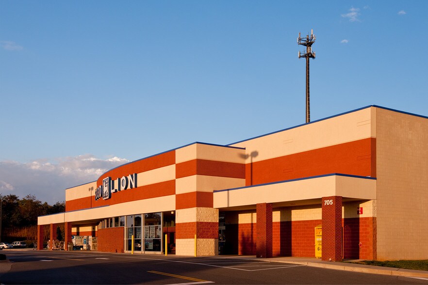 More Photos Of 702-712 Lisbon Center Dr, Woodbine Unknown For Lease