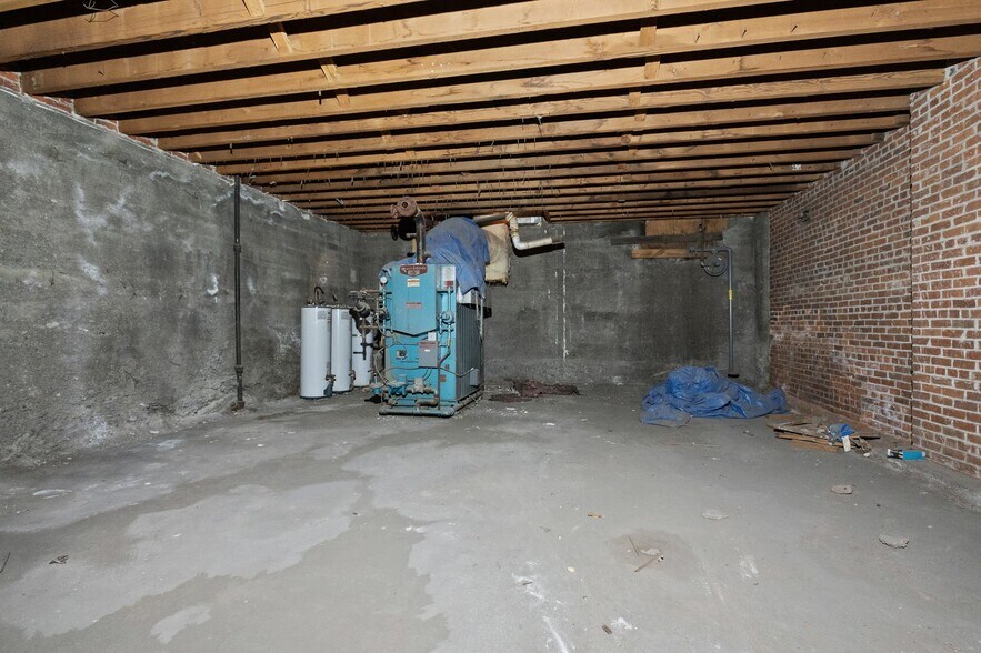 More Photos Of 115 S Jefferson St, Spokane Apartments For Lease