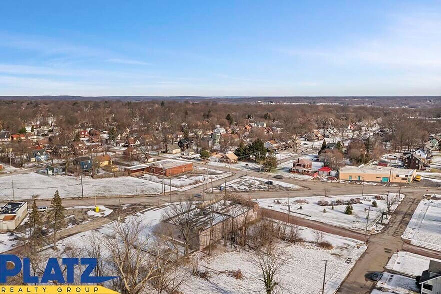 More Photos Of 1616 Covington St, Youngstown Medical For Sale