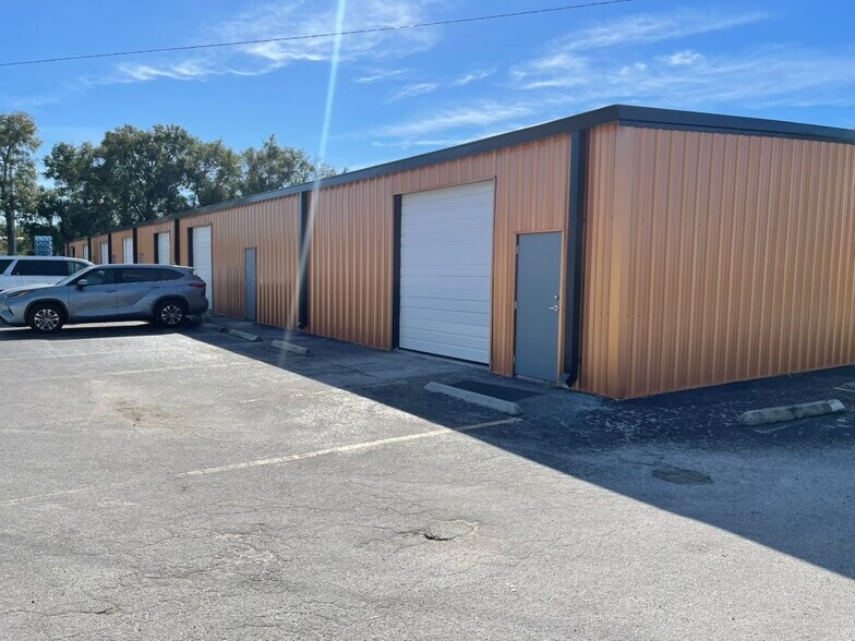 Primary Photo Of 700 S Milwee St, Longwood Warehouse For Lease