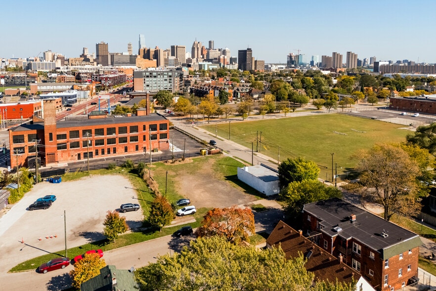 More Photos Of 2200 Vermont St, Detroit Auto Repair For Sale