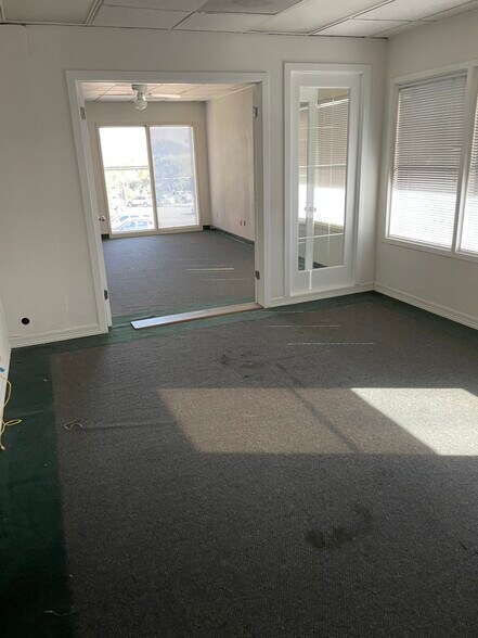 More Photos Of 101 E Randol Mill Rd, Arlington Office For Lease