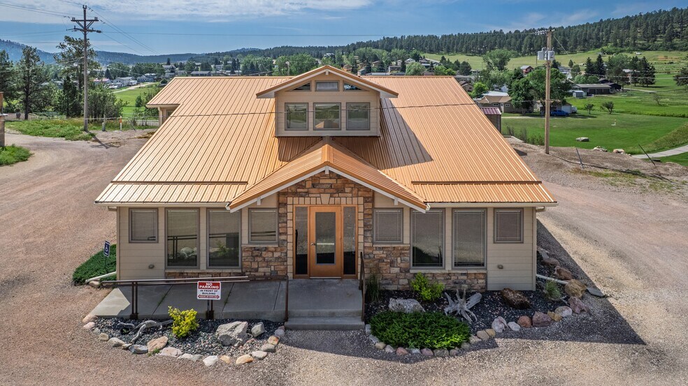 Primary Photo Of 1100 Mount Rushmore Rd, Custer Flex For Sale