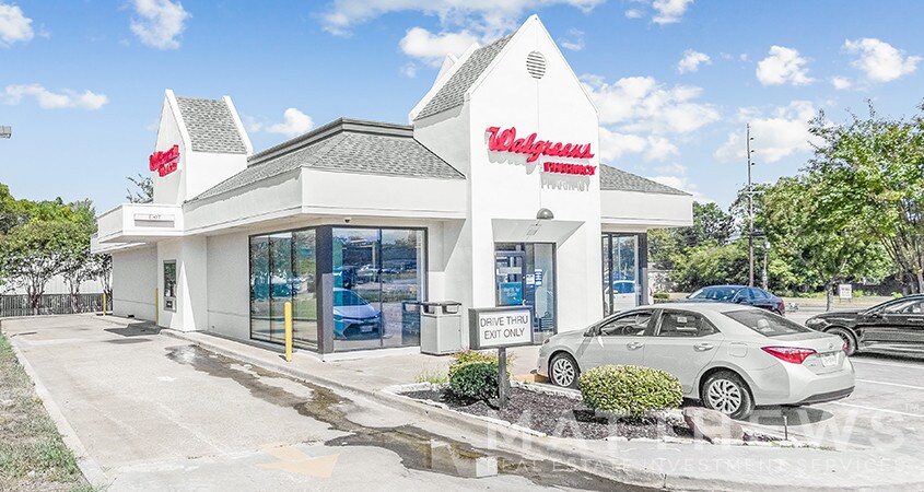 More Photos Of 1329 S Jackson St, Jacksonville Drugstore For Lease