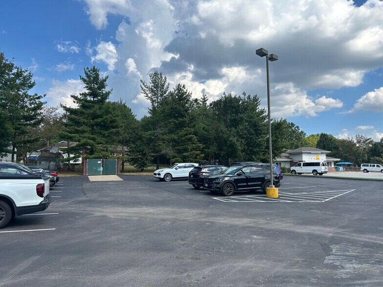 More Photos Of 737-749 Dunn Rd, Hazelwood Office For Sale