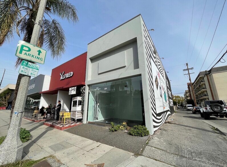 Primary Photo Of 320-322 S Robertson Blvd, Los Angeles Storefront For Lease