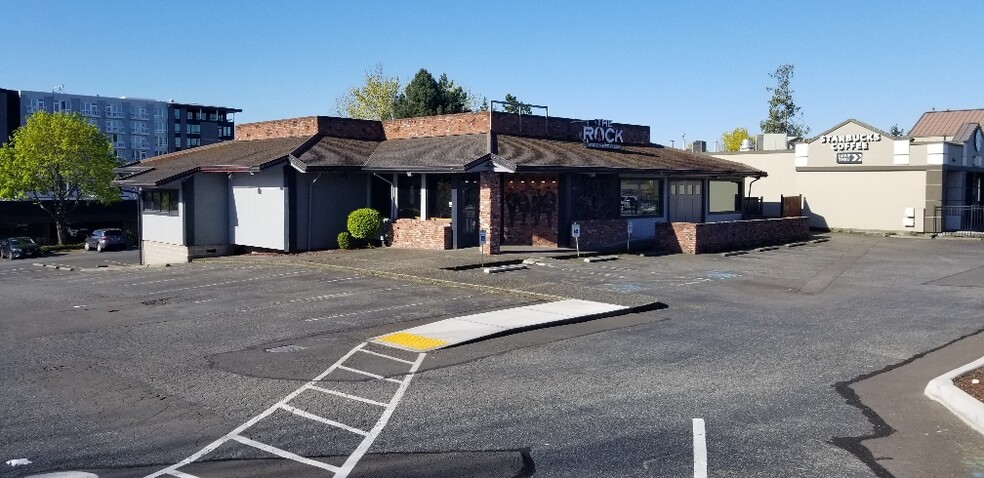 More Photos Of 4010 196th St SW, Lynnwood Restaurant For Sale