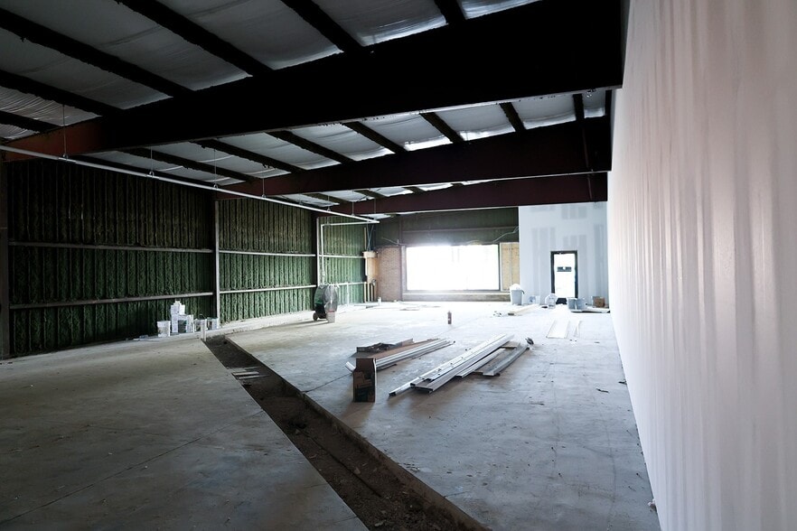 More Photos Of 311 W Main St, Murfreesboro Office Residential For Lease