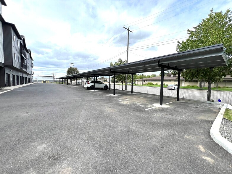 More Photos Of 295 E Appleway Ave, Coeur d'Alene Apartments For Lease