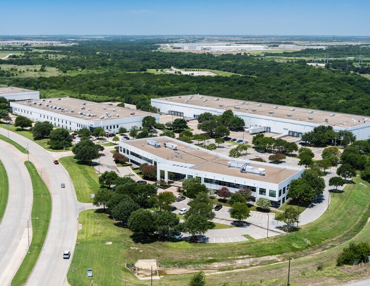 More Photos Of 2301 Eagle Pky, Fort Worth Office For Sale