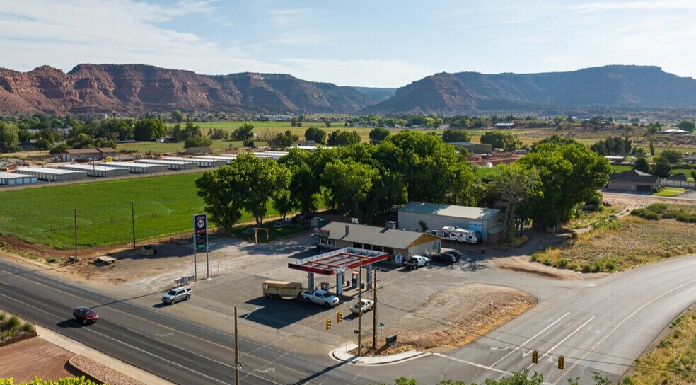 More Photos Of 1055 S Highway 89a, Kanab Service Station For Sale