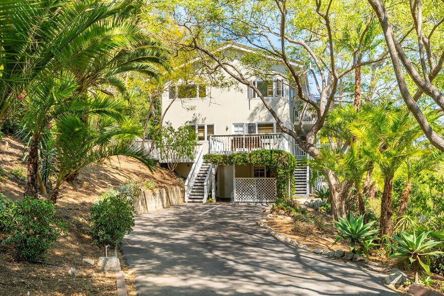 Primary Photo Of 543 1/2 Arroyo Ave, Santa Barbara Apartments For Sale