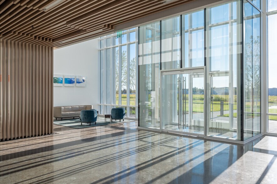 More Photos Of 6100 W Plano Pky, Plano Unknown For Lease