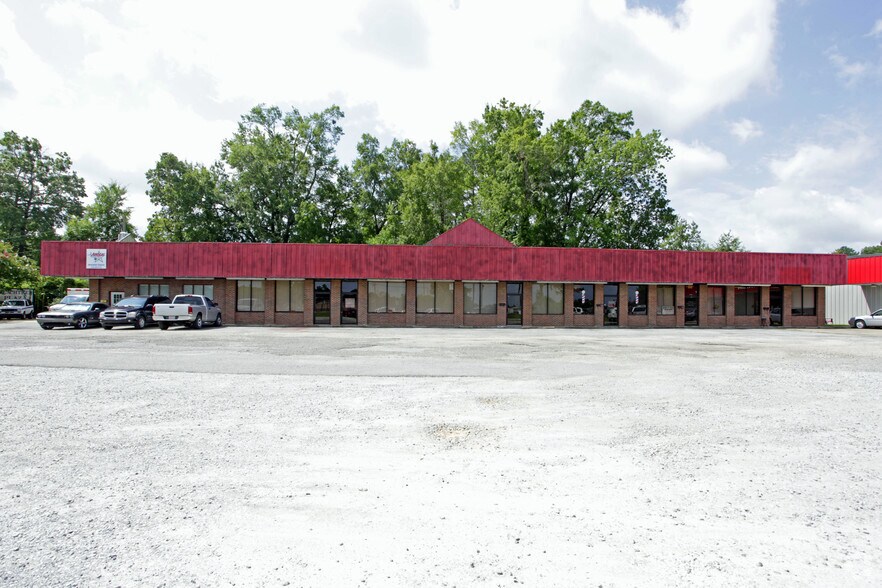 More Photos Of 1704-1736 Us-43 Hwy S, Demopolis General Retail For Sale