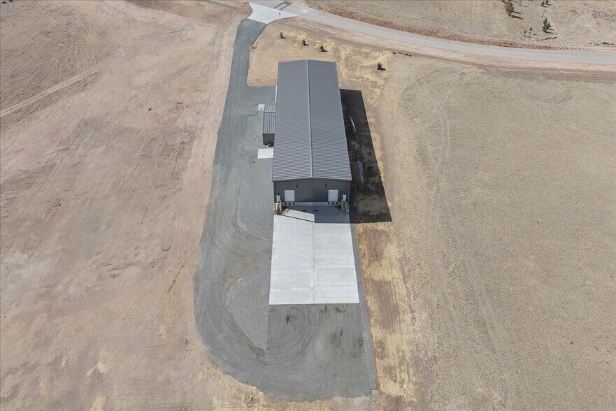 More Photos Of Mckinney Drive, Cheyenne Manufacturing For Lease