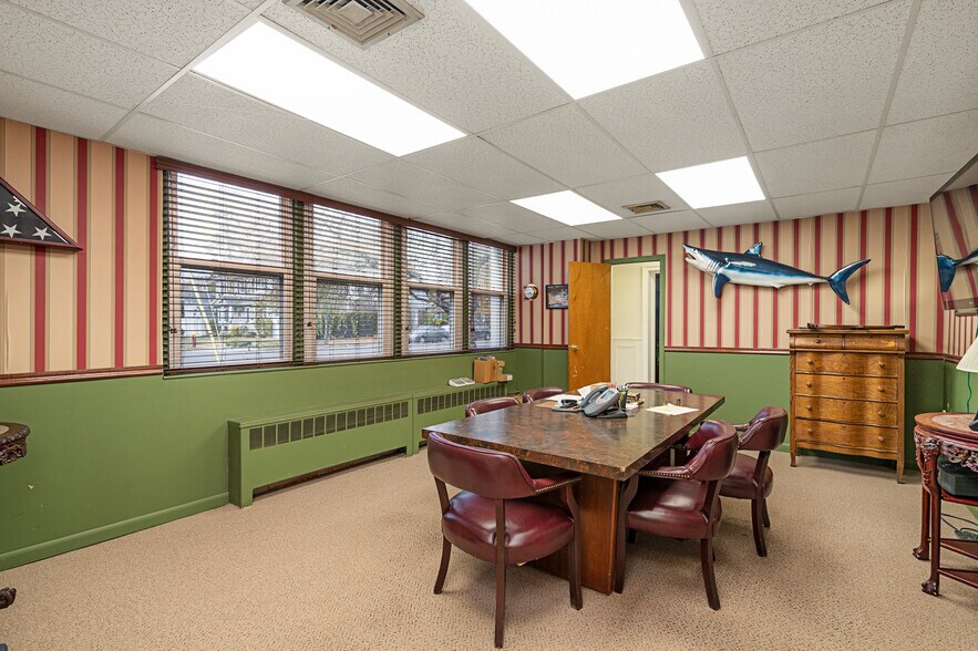 More Photos Of 2149 Wantagh Ave, Wantagh Office For Sale