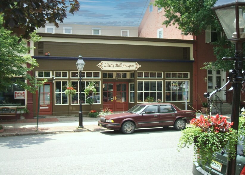 More Photos Of 102 Farnsworth Ave, Bordentown Storefront Retail Office For Sale
