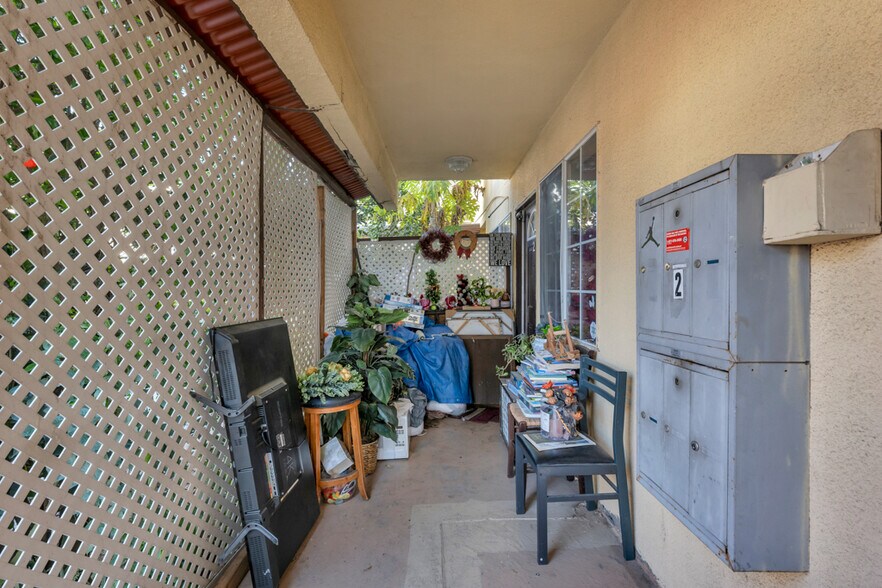 More Photos Of 17945 Roscoe Blvd, Northridge Apartments For Sale