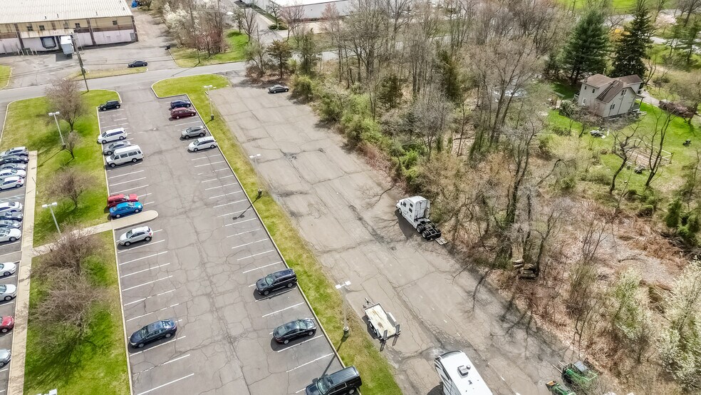 More Photos Of 644 howard avenue, Somerset Land For Lease