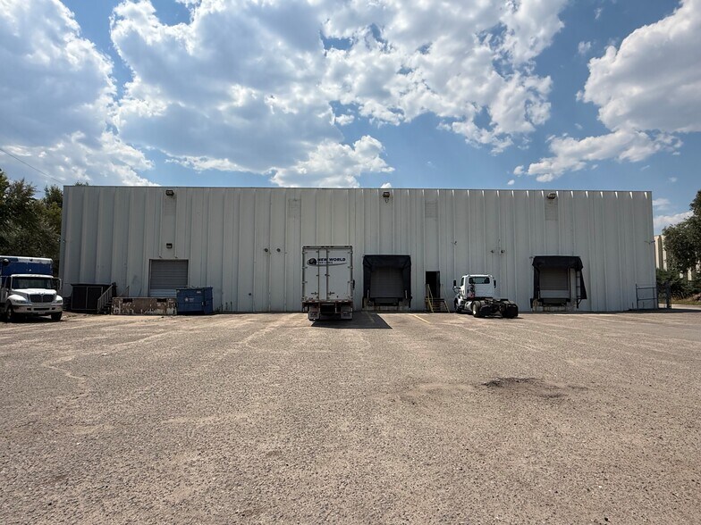 Primary Photo Of 4950 Oak St, Wheat Ridge Warehouse For Lease
