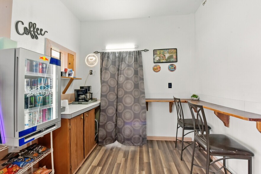 More Photos Of 22839 Highway 146 N, Cleveland Convenience Store For Sale