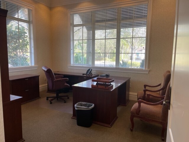 More Photos Of 1185 Immokalee Rd, Naples Office For Lease